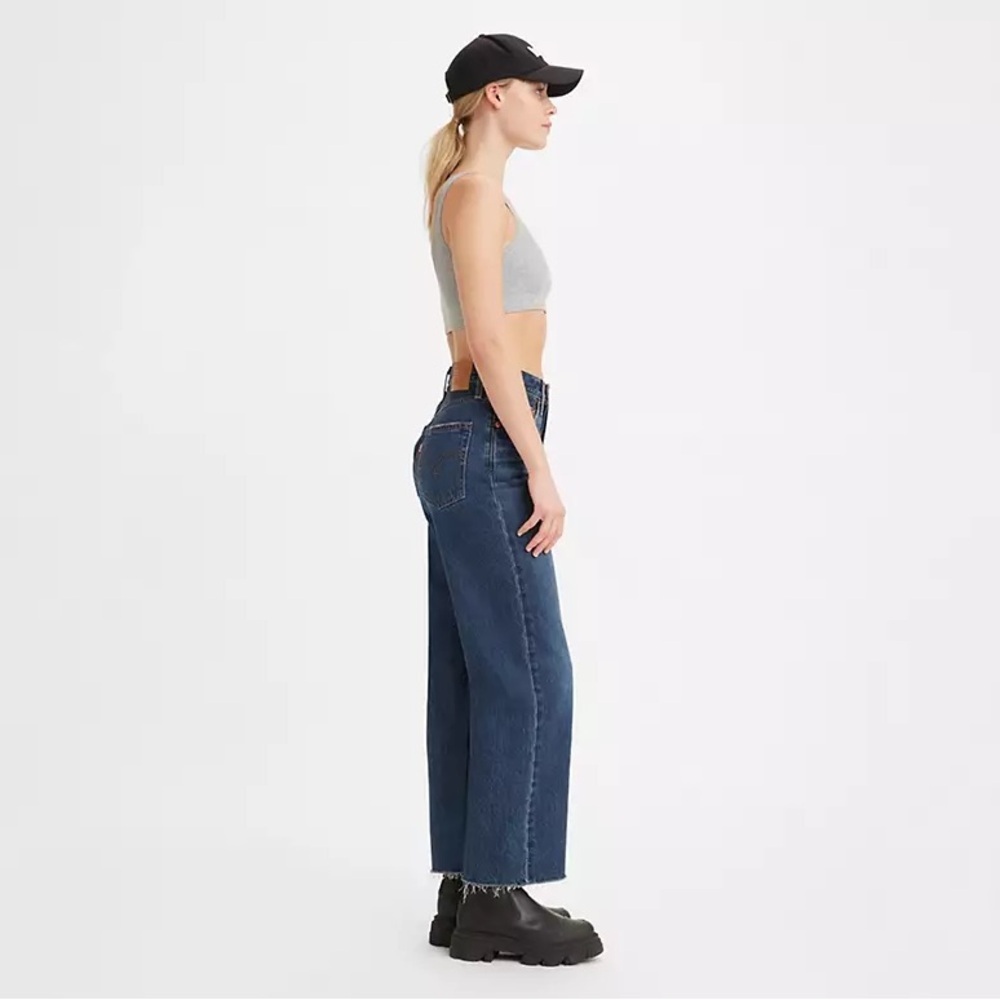 Levi’s Ribcage Straight Ankle Jeans in Noe Down Dark Wash - 28x27 - Picture 6 of 16
